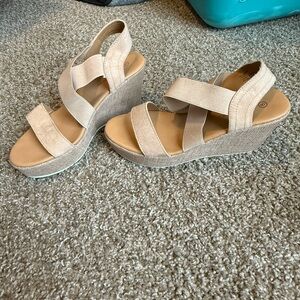 Elegant Beige Wedge Sandals